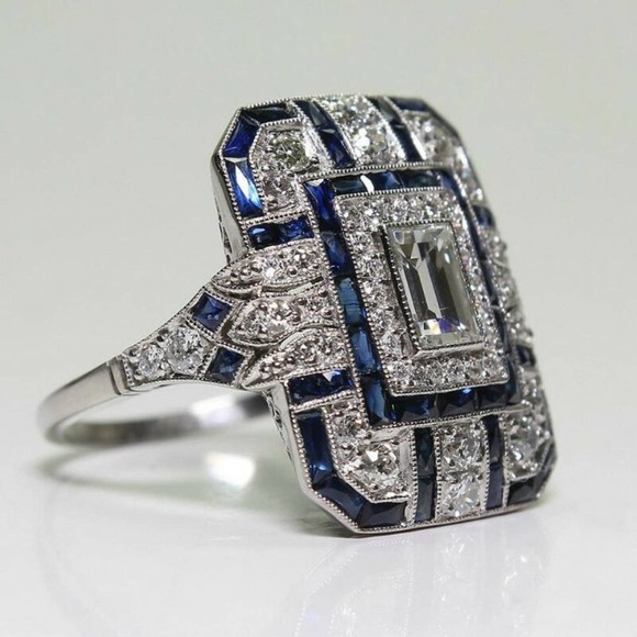 Emerald Cut Ring Sz 7 Crystal & Sapphire Cocktail Ring NIB - Picture 4 of 8